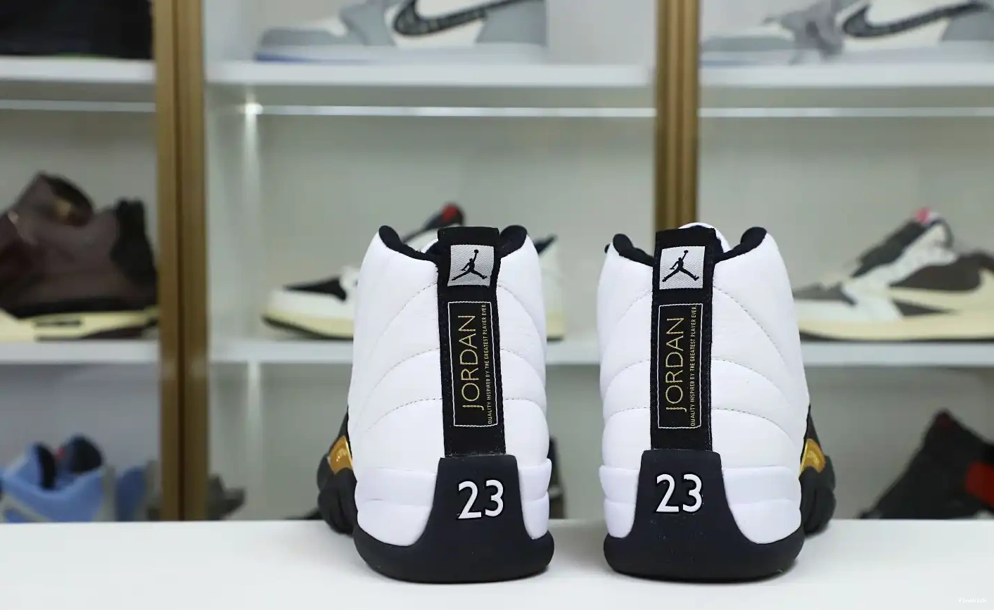 RETRO 12 'ROYALTY' JORDAN AIR 0530